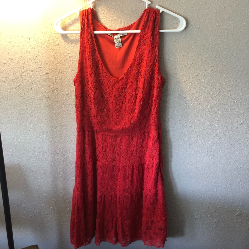 Red Laced Mini Summer Dress With V-Neck Plunge - Picture 3 of 7